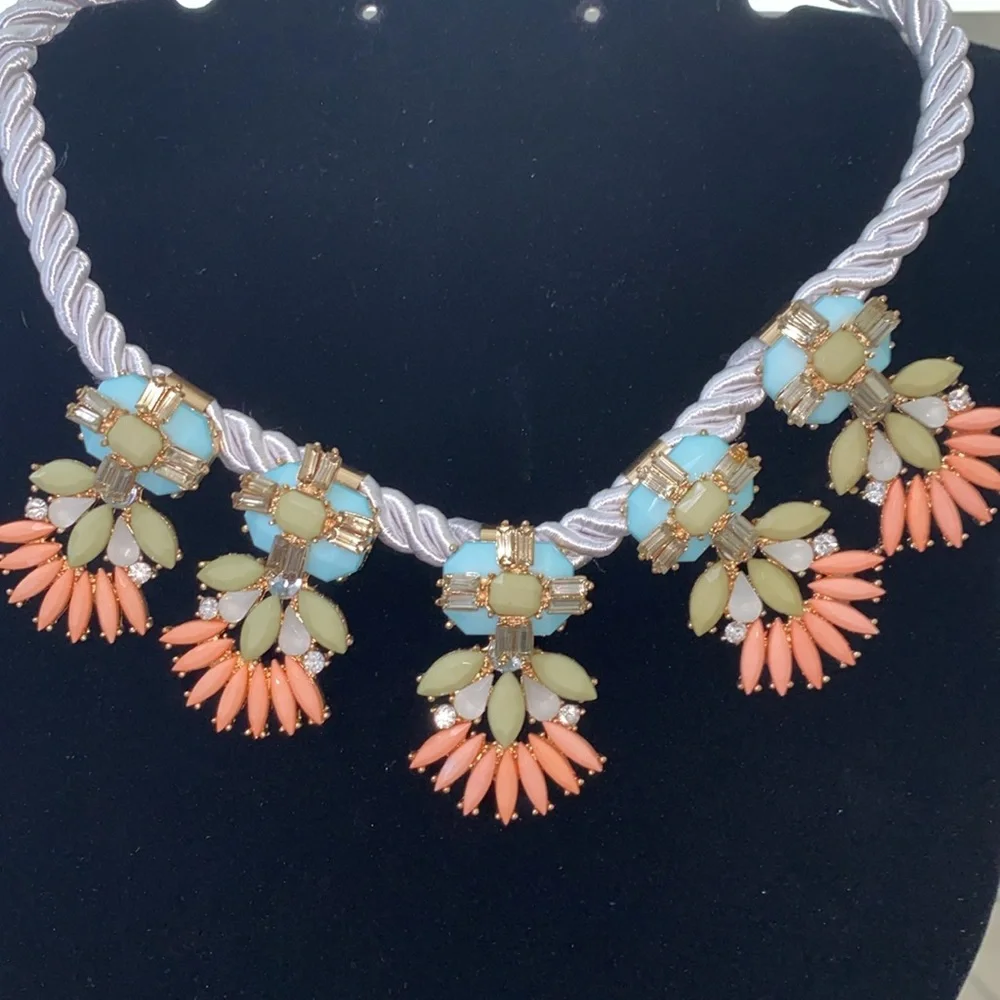Bansri Multicolor Statement Necklace NWT